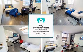 Staysa Equipped Studios Near Qe And Uob In Guesthouse Close To The City!